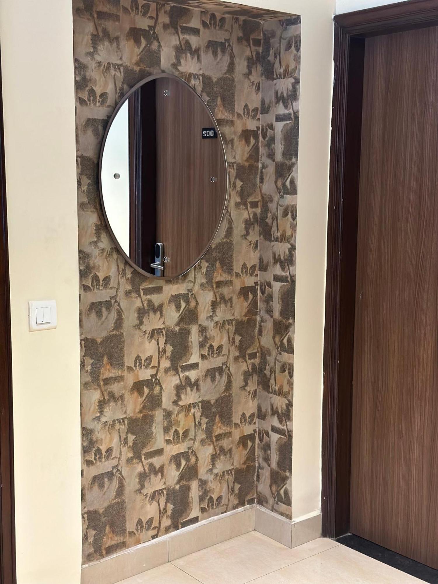 Hotel Amritsar International 2 Min Walk From Amritsar Bus Stand Exterior foto