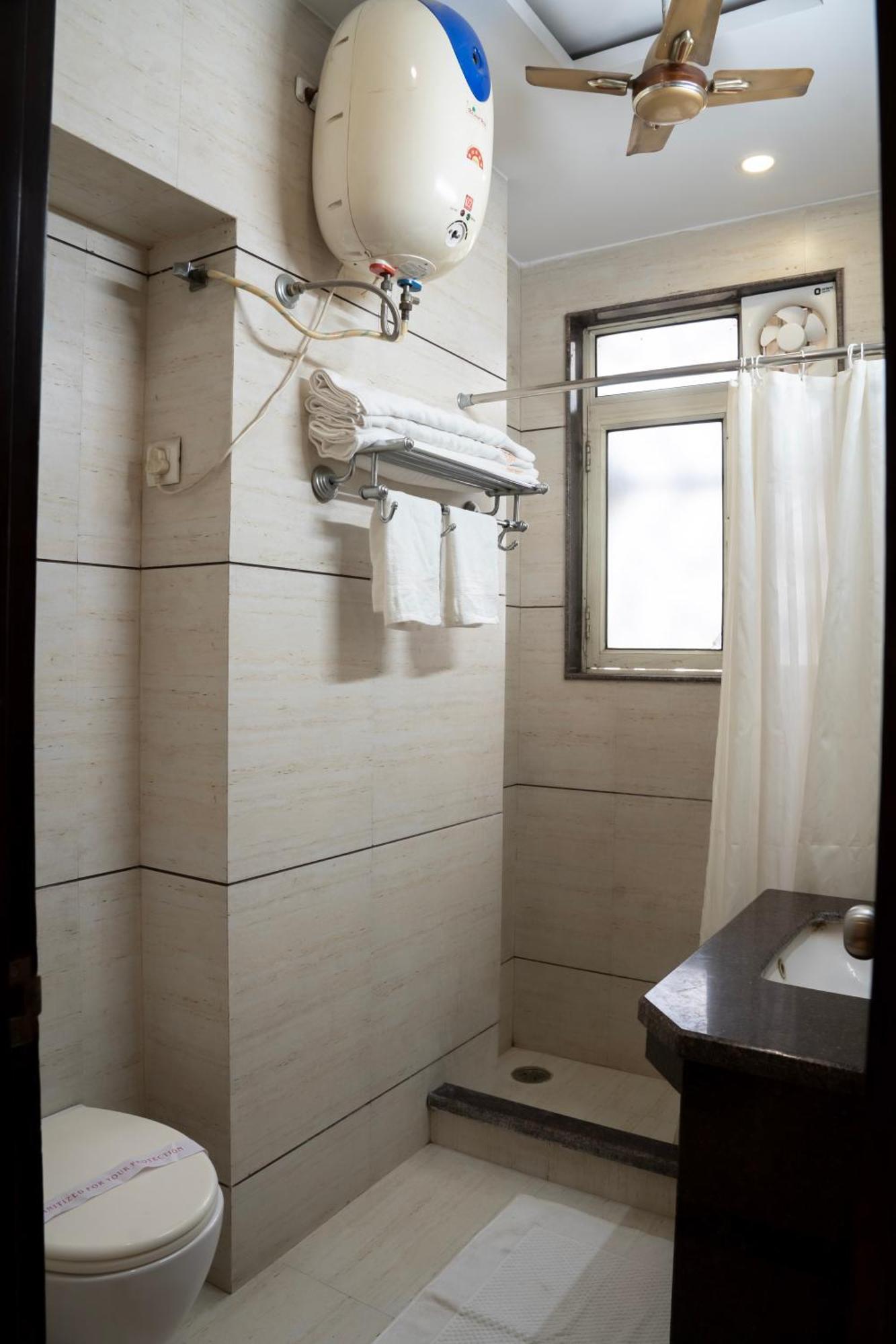 Hotel Amritsar International 2 Min Walk From Amritsar Bus Stand Exterior foto